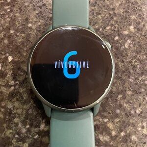 Garmin Vivoactive 6 (3 months old) - Jasper Green - AMOLED Touchscreen